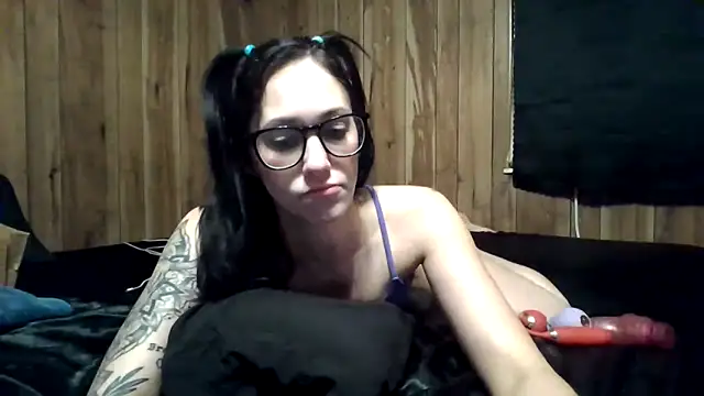 Snapshot of satindreamsxxx chatting on May 30, 2026, 1:23 am satindreamsxxx online show from May 30, 2026, 1:23 am