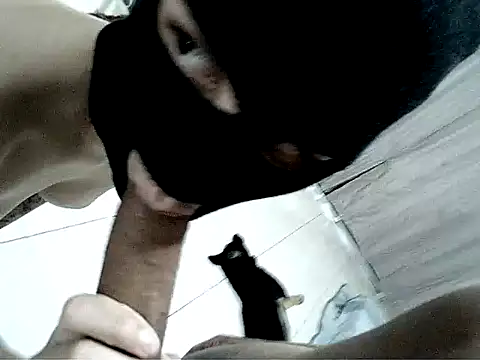 Snapshot of Mandix_Hot chatting on April 16, 2026, 12:22 am Mandix Hot online show from April 16, 2026, 12:22 am