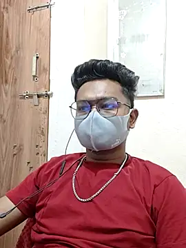 Snapshot of hot_boy995 chatting on May 11, 2026, 8:05 am hot boy995 online show from May 11, 2026, 8:05 am