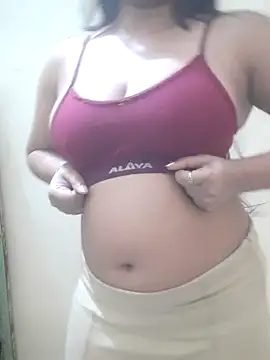Snapshot of SmileGirll chatting on April 30, 2026, 6:59 pm SmileGirll online show from April 30, 2026, 6:59 pm