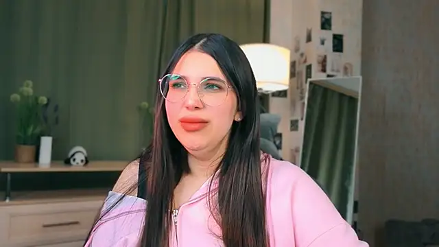 18 yo talent online show from April 20, 2026, 2:36 am