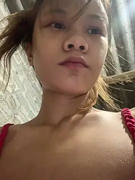 Elysa-x online show from April 27, 2026, 9:24 pm