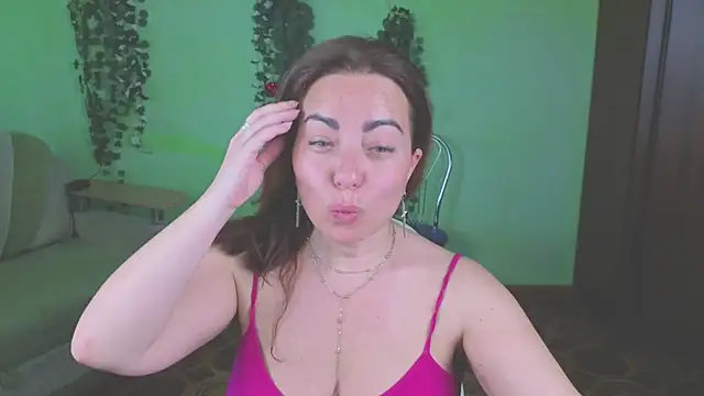 Zoe Zephyr online show from June 11, 2026, 5:37 am