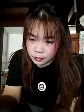 Lick-cum online show from April 17, 2026, 1:52 am