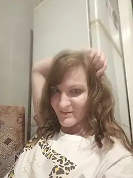 Snapshot of AnnieNet chatting on May 21, 2026, 8:50 pm AnnieNet online show from May 21, 2026, 8:50 pm