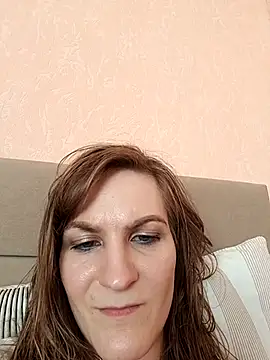 Snapshot of AnnieNet chatting on July 20, 2026, 2:52 pm AnnieNet online show from July 20, 2026, 2:52 pm