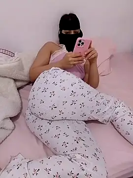 Snapshot of Melissa_love26 chatting on May 21, 2026, 11:40 am Melissa love26 online show from May 21, 2026, 11:40 am
