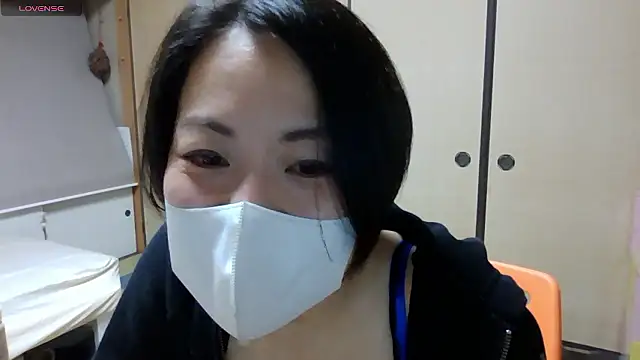 Snapshot of rin2432 chatting on May 15, 2026, 2:15 pm rin2432 online show from May 15, 2026, 2:15 pm