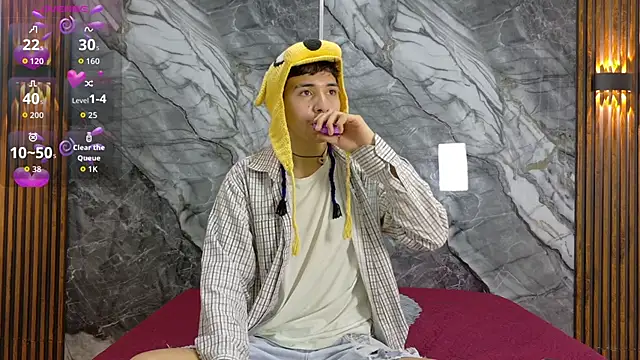 NoahWalker   online show from June 13, 2026, 11:08 am