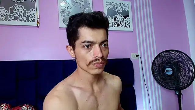 taylor Stele online show from July 4, 2026, 8:13 pm