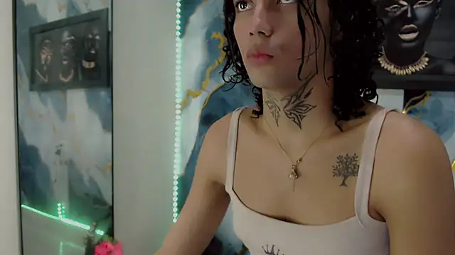 Snapshot of Darianna_A chatting on June 23, 2026, 1:09 pm Darianna A online show from June 23, 2026, 1:09 pm