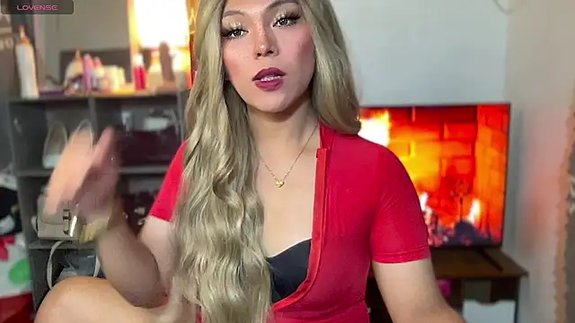 Snapshot of hannaBaby_lisyos11 chatting on May 13, 2026, 1:07 pm hannaBaby lisyos11 online show from May 13, 2026, 1:07 pm