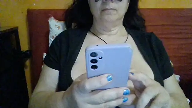 Snapshot of CasalingaEccitata chatting on June 14, 2026, 11:44 am CasalingaEccitata online show from June 14, 2026, 11:44 am