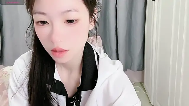 Snapshot of XiaoMei-iiiiii chatting on May 19, 2026, 7:04 am XiaoMei-iiiiii online show from May 19, 2026, 7:04 am