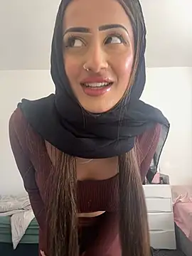 sexyasianpersuation online show from April 29, 2026, 8:07 am