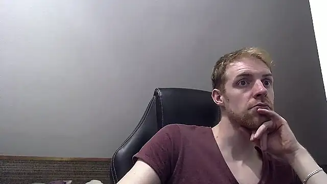 Milkyman7 online show from July 4, 2026, 7:51 pm