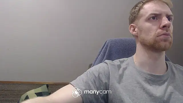 Snapshot of Milkyman7 chatting on April 4, 2026, 8:15 pm Milkyman7 online show from April 4, 2026, 8:15 pm