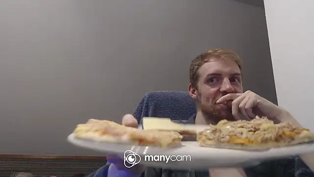 Snapshot of Milkyman7 chatting on December 5, 2025, 8:50 pm Milkyman7 online show from December 5, 2025, 8:50 pm