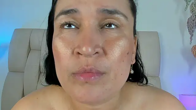 Snapshot of anastassiaa_57 chatting on May 13, 2026, 6:04 pm anastassiaa 57 online show from May 13, 2026, 6:04 pm
