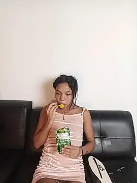 Snapshot of hot_fusion chatting on June 6, 2026, 7:19 pm hot fusion online show from June 6, 2026, 7:19 pm