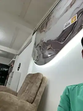 Evelyncita online show from June 18, 2026, 10:48 pm