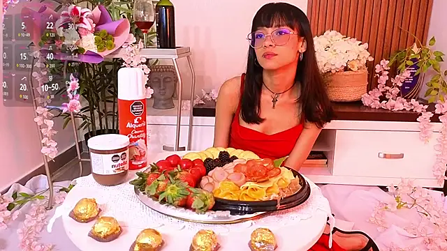 Snapshot of Cherry_Vixen_ chatting on July 18, 2026, 7:22 pm Cherry Vixen online show from July 18, 2026, 7:22 pm