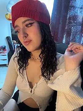 Snapshot of gema_stone chatting on April 28, 2026, 9:41 pm gema stone online show from April 28, 2026, 9:41 pm
