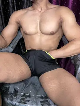 aarav chaudhary007 online show from April 22, 2026, 7:20 pm