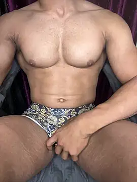 aarav chaudhary007 online show from June 21, 2026, 8:53 am