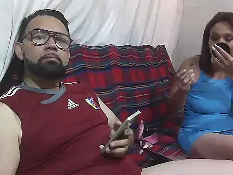 Snapshot of CarlossexVen chatting on July 30, 2026, 12:15 pm CarlossexVen online show from July 30, 2026, 12:15 pm