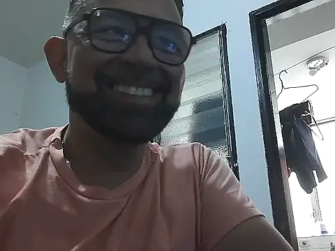 Snapshot of CarlossexVen chatting on May 14, 2026, 2:47 pm CarlossexVen online show from May 14, 2026, 2:47 pm