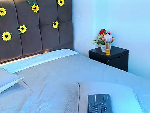 Snapshot of Lexter_Blue chatting on June 6, 2026, 9:31 pm Lexter Blue online show from June 6, 2026, 9:31 pm