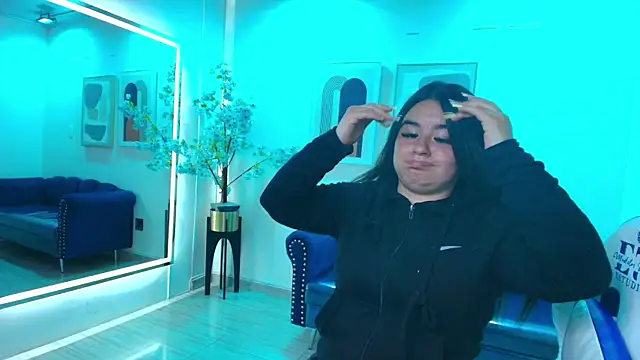 Snapshot of Anya_Volke chatting on May 20, 2026, 7:44 pm Anya Volke online show from May 20, 2026, 7:44 pm