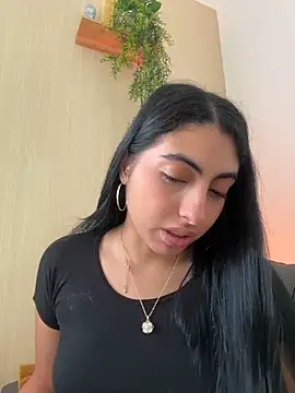 Snapshot of Lily_Rush chatting on June 1, 2026, 12:05 pm Lily Rush online show from June 1, 2026, 12:05 pm