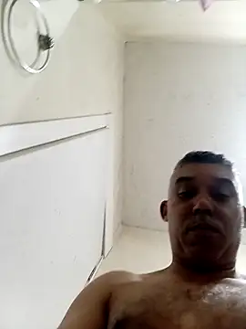 barateza0724 online show from April 22, 2026, 5:36 am