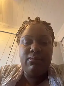 Snapshot of caramelick chatting on April 18, 2026, 9:22 am caramelick online show from April 18, 2026, 9:22 am