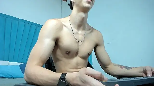 OliverThompsonJS online show from June 23, 2026, 5:05 am
