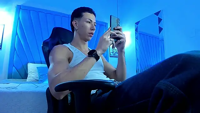 OliverThompsonJS online show from June 27, 2026, 6:08 am