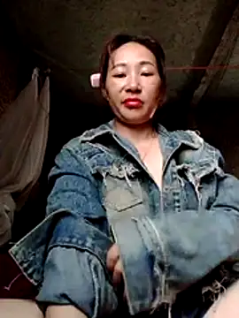 Tieuthu2 online show from April 21, 2026, 2:51 am