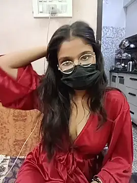 Snapshot of Your_SugarBaby- chatting on June 12, 2026, 12:03 pm Your SugarBaby- online show from June 12, 2026, 12:03 pm