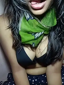 Snapshot of Your_SugarBaby- chatting on July 22, 2026, 7:05 pm Your SugarBaby- online show from July 22, 2026, 7:05 pm
