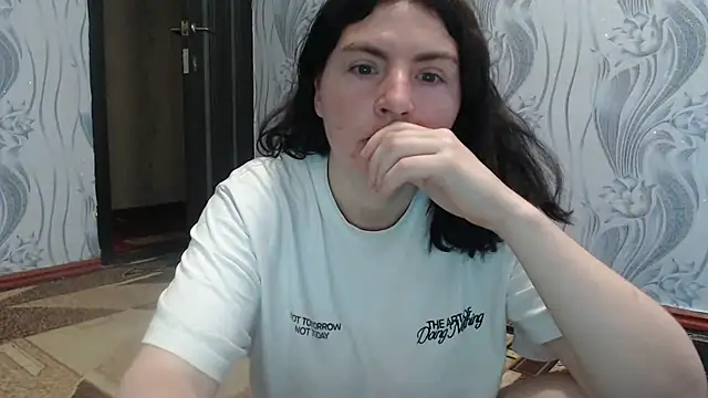 Snapshot of AlinaxJames chatting on May 30, 2026, 9:26 am AlinaxJames online show from May 30, 2026, 9:26 am