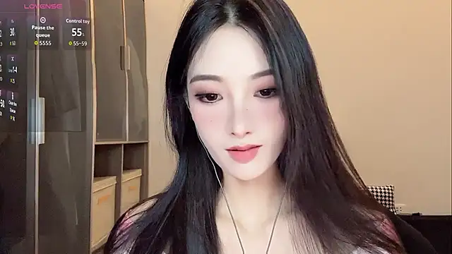 Xixi-mm online show from July 15, 2026, 1:40 pm