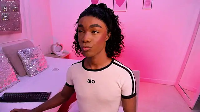 Nico Dior online show from June 29, 2026, 3:57 am