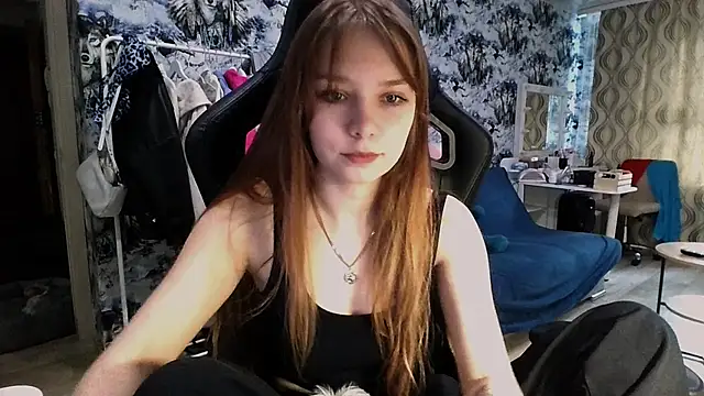 Snapshot of Princess_Mira chatting on August 1, 2026, 9:29 am Princess Mira online show from August 1, 2026, 9:29 am