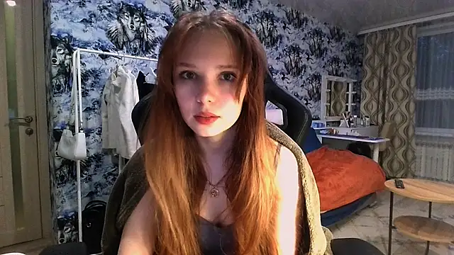 Snapshot of Princess_Mira chatting on June 25, 2026, 6:13 pm Princess Mira online show from June 25, 2026, 6:13 pm