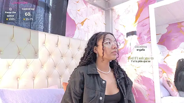 Snapshot of angeline_scot chatting on May 22, 2026, 12:14 pm angeline scot online show from May 22, 2026, 12:14 pm