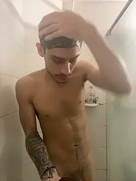 Snapshot of Axel_DavisS chatting on July 17, 2026, 8:06 pm Axel DavisS online show from July 17, 2026, 8:06 pm