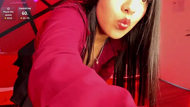 Snapshot of Loliita_Brown chatting on July 7, 2026, 2:58 am Loliita Brown online show from July 7, 2026, 2:58 am