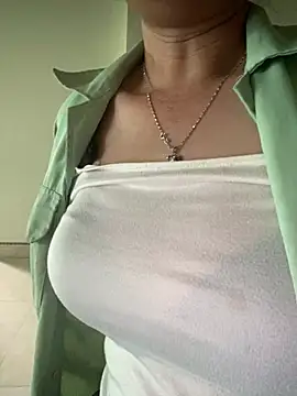 Snapshot of _Sara_pusy chatting on April 30, 2026, 6:20 am Sara pusy online show from April 30, 2026, 6:20 am